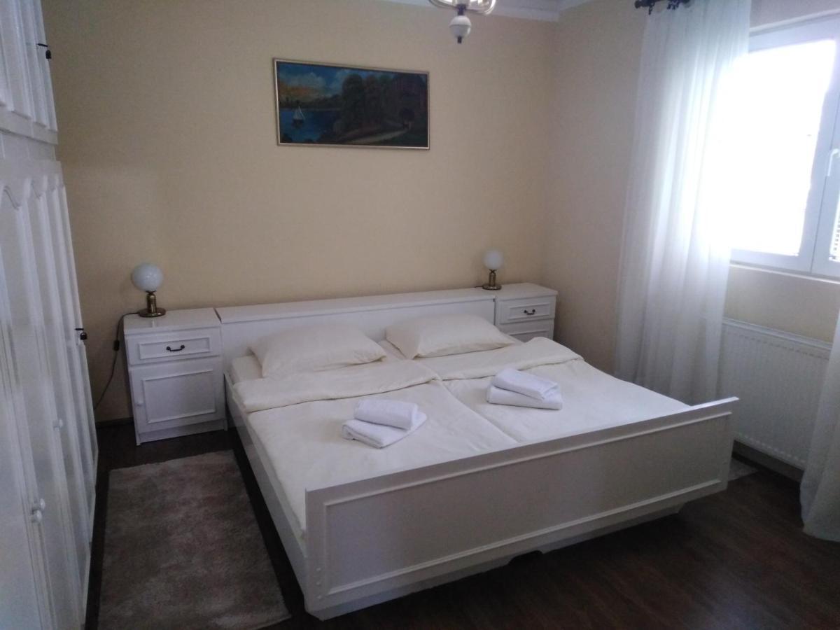Appartement Mala Basta à Bajina Basta Extérieur photo