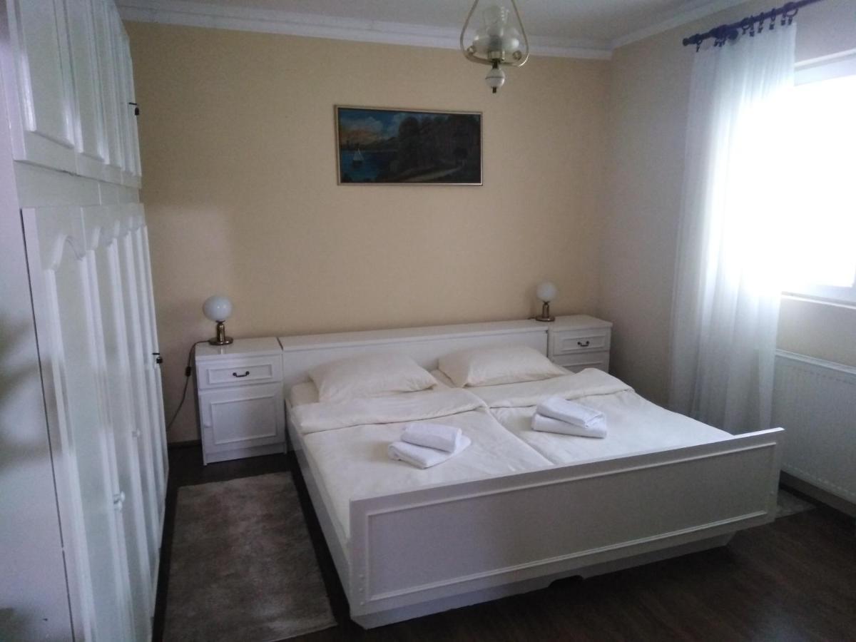 Appartement Mala Basta à Bajina Basta Extérieur photo