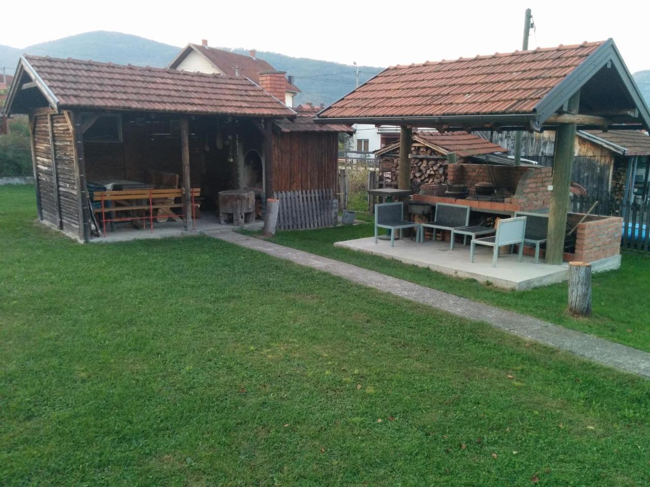 Appartement Mala Basta à Bajina Basta Extérieur photo