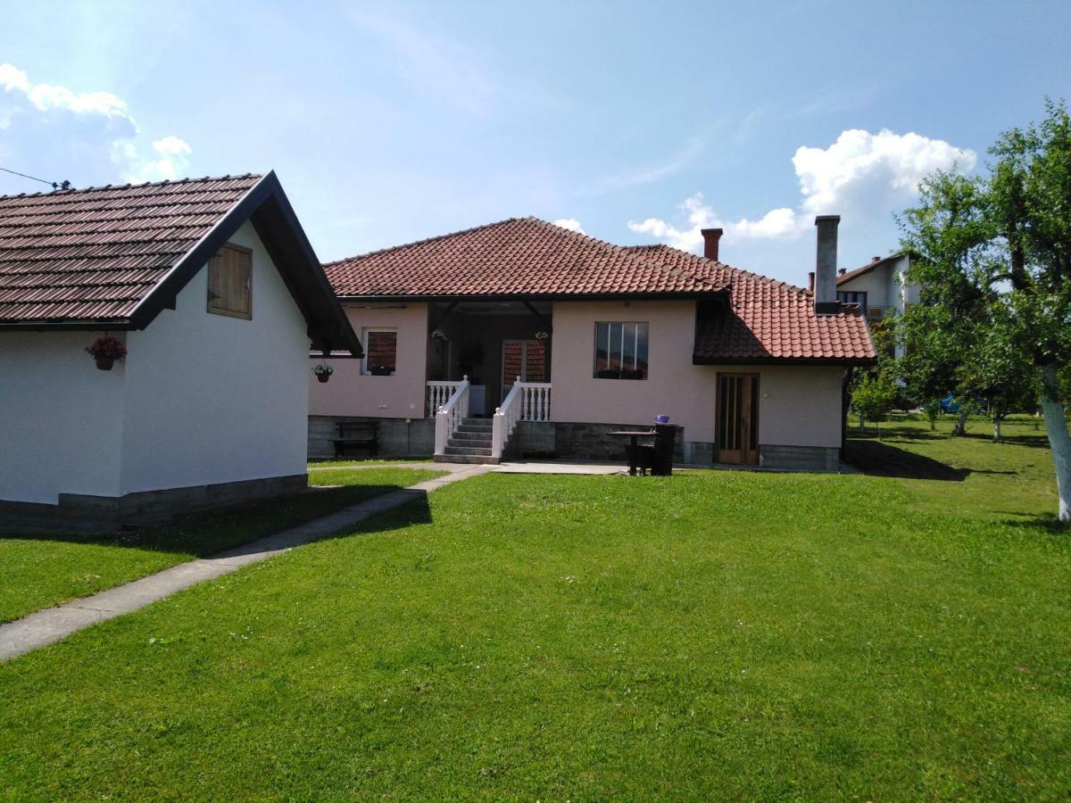 Appartement Mala Basta à Bajina Basta Extérieur photo